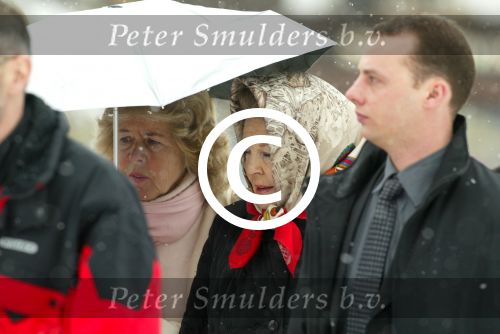 Lech 8 februari 2003
Koningin Beatrix met vriendinnen bij hotel POST
in Lech