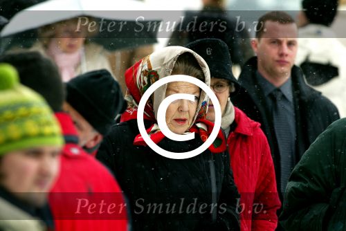 Lech 8 februari 2003
Koningin Beatrix met vriendinnen bij hotel POST
in Lech