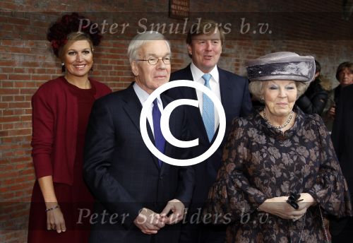 Den Haag 25 januari 2012
Tjeenk Willink neemt afscheid van de raad van State. Koningin Beatrix prinses Maxima en Prins Willem Alexander zijn daarbij aanwezig.
Peter Smulders bv