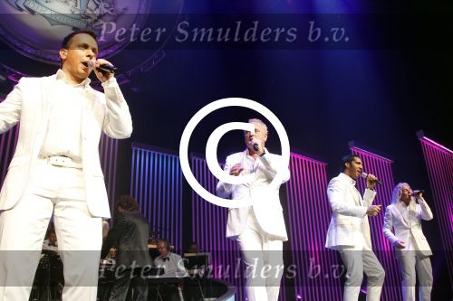 Utrecht 28 januari 2012
Premiere LA the Voices met Gordon in Vredenburg.
Peter Smulders bv
