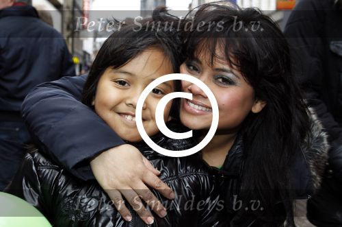 Amsterdam 21 januari 2012
Premiere de muppets in Tuschinski. Linda Wagemakers met dochter
Peter Smulders bv