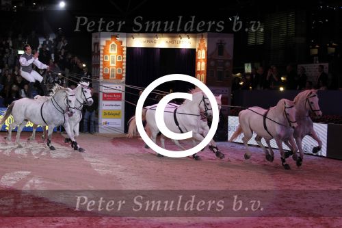 Amsterdam 21 januari 2012
Prinses Maxima prins Willem Alexander en Amalia Alexia en Ariane op bezoek bij jumping Amsterdam. Lorenzo
Peter Smulders bv