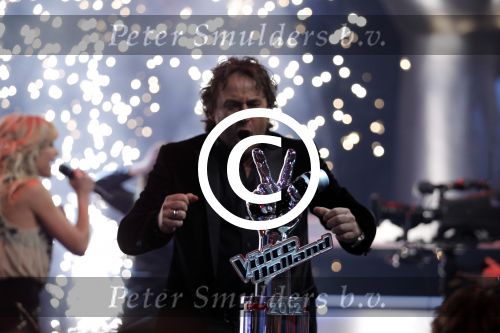 Hilversum 20 januari 2012
Iris Kroes wint de finale van the voice of holland in studio 22. Marco Borsato
Peter Smulders bv