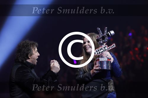 Hilversum 20 januari 2012
Iris Kroes wint de finale van the voice of holland in studio 22. Marco Borsato
Peter Smulders bv