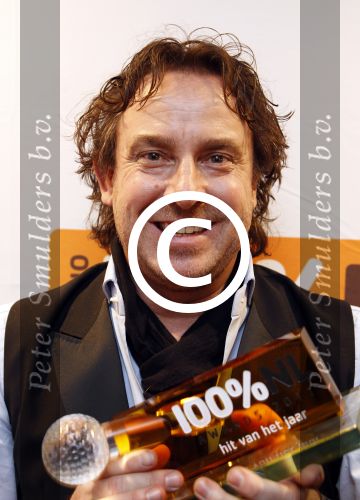 Hilversum 24 januari 2012
Uitreiking 100% NL awards met oa Marco Borsato Angela Groothuizen Nick en Simon en Ben Saunders.
Peter Smulders bv