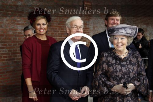 Den Haag 25 januari 2012
Tjeenk Willink neemt afscheid van de raad van State. Koningin Beatrix prinses Maxima en Prins Willem Alexander zijn daarbij aanwezig.
Peter Smulders bv