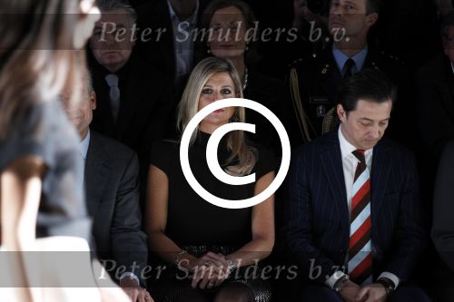Amsterdam 27 januari 2012
Prinses Maxima bezoekt de Amsterdam Fashion week . Maxime Verhagen reikt de prijzen uit bij de green competition.
Peter Smulders bv