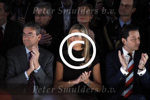 Amsterdam 27 januari 2012
Prinses Maxima bezoekt de Amsterdam Fashion week . Maxime Verhagen reikt de prijzen uit bij de green competition.
Peter Smulders bv