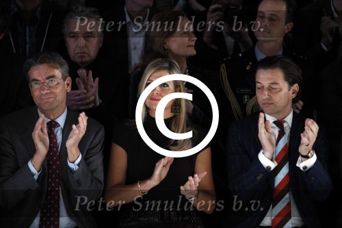 Amsterdam 27 januari 2012
Prinses Maxima bezoekt de Amsterdam Fashion week . Maxime Verhagen reikt de prijzen uit bij de green competition.
Peter Smulders bv