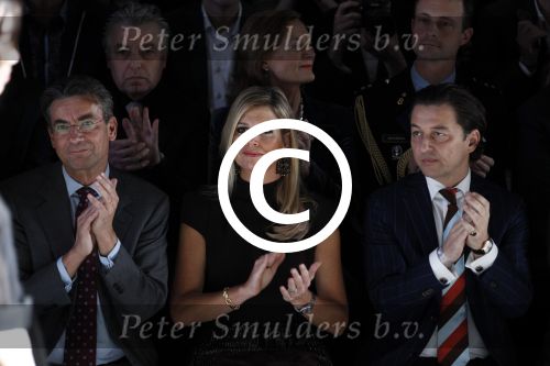 Amsterdam 27 januari 2012
Prinses Maxima bezoekt de Amsterdam Fashion week . Maxime Verhagen reikt de prijzen uit bij de green competition.
Peter Smulders bv