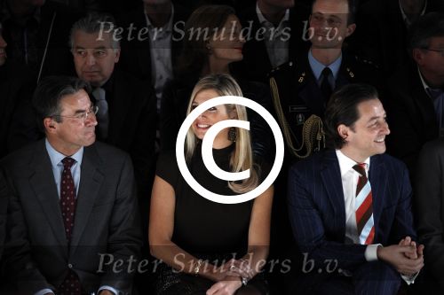 Amsterdam 27 januari 2012
Prinses Maxima bezoekt de Amsterdam Fashion week . Maxime Verhagen reikt de prijzen uit bij de green competition.
Peter Smulders bv