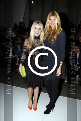 Amsterdam 28  januari 2012
Modeshow Tony Cohen tijdens de IAFW. Estelle Gullit en Nikkie Plessen
Peter Smulders bv
