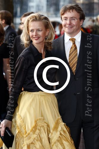 Amsterdam 1 februari 2008
Koningin Beatrix en Prinses Margriet vieren hun 65e en 70e verjaardag in Carre. Pieter v Vollenhoven Prins Willem Alexander Prinses Maxima *rins Constantijn Laurentien Friso Mabel Wisse Smit Prin ses Christina Prinses Irene Prins Hugo carlos Carlos Margarita met vriend , Carolina Jaime, Prins Maurits Marilene Bernhard met zwangere Annette Floris Aimee Prins Pieter Christiaan en Anita.
Peter Smulders bv