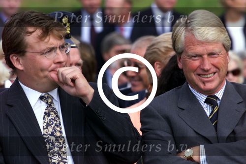 Den Dolder 1 september 2000

Prins Friso opent golfsocieteit Den Dolder.
samen met Commisaris van provincie Utrecht

Peter Smulders bv