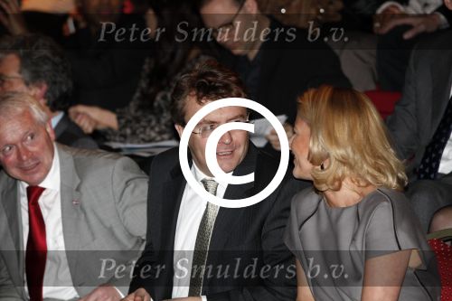 Den Haag 2 april 2009
Opening / premiere van filmdagen in Den Haag. Prinses Mabel Wisse Smit met haar man Prins Friso
Peter Smulders bv