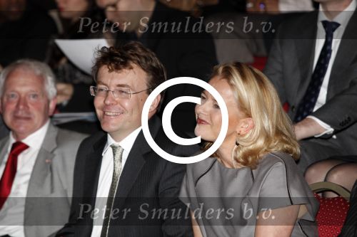Den Haag 2 april 2009
Opening / premiere van filmdagen in Den Haag. Prinses Mabel Wisse Smit met haar man Prins Friso
Peter Smulders bv