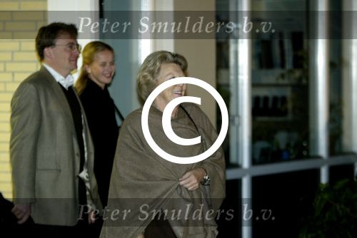 Den Haag 07 december 2003
Koningin Beatrix en Prins Friso en Mabel Wisse Smit op bezoek in Bronovo.
Peter Smulders bv