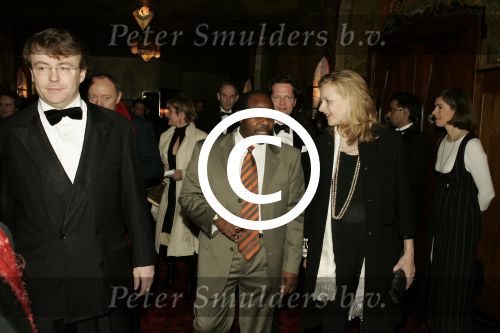 Amsterdam 9 maart 2005
Premiere Hotel Randa in Tushinski.
Mabel Wisse Smit zwanger met Paul Rusesabagina en Prins Friso en Guido den Aantrekker
Peter Smulders bv