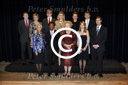 Amsterdam  12 december 2007
Uitreiking prins Claus prijzen in het muziekcentrum aan het ij. Orinses Maxima Laurentien Mabel Koningin Beatrix Prins Willem Alexander Friso en Constantijn zijn daarbij aanwezig.
Peter Smulders bv
