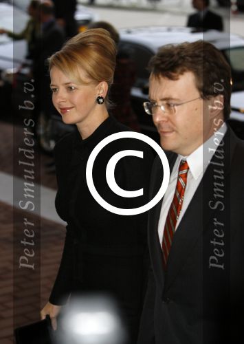 Amsterdam 13 december 2006
Prins Clausprijzen in het ij theater met Maxima Mabel Wisse Smit Prinses Laurentien Koningin Beatrix Prins Friso en Prins Constantijn.
Peter Smulders bv
