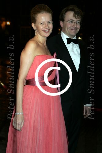 Den Haag 17 november 2005
Regeringsdiner met oa Koningin Beatrix Maxima Prinses laurentien Prinses mabel Wisse Smit Prins Willem Alexander Prins Friso en Prins Constantijn.  
Peter Smulders bv