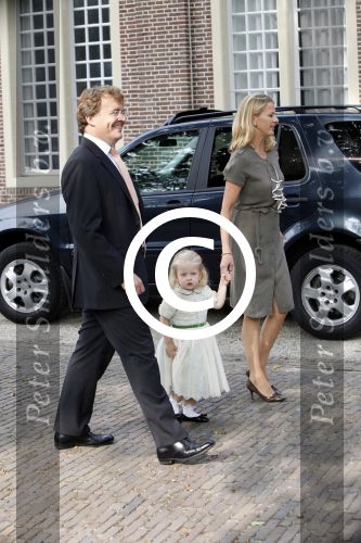 Apeldoorn 20 september 2009
Doop Pieter v Vollenhoven, zoon van Prins Pieter Christiaan en prinses Anita op paleis het Loo. Ook zijn zus Emma is aanwezig. Prinses Mabel Wisse Smit met Prins Friso en hun kinderen Luana en Zaria
Peter Smulders bv