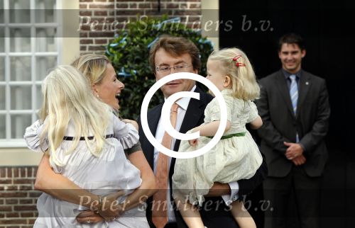 Apeldoorn 20 september 2009
Doop Pieter v Vollenhoven, zoon van Prins Pieter Christiaan en prinses Anita op paleis het Loo. Ook zijn zus Emma is aanwezig. Prinses Mabel Wisse Smit met Prins Friso en hun kinderen Luana en Zaria
Peter Smulders bv