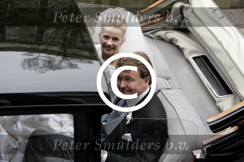 Delft 24 april 2004
Trouwen Prins Friso en Mabel Wisse Smit in stadhuis Delft.
in Rolls Royce
Peter Smulders bv