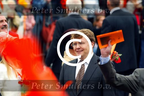 Wijhe en deventer 30 april

koninginnedag met koningin beatrix maxima prins willem alexander prins friso prins constantijn prinses laurentien pieter v vollenhoven Prinses Margriet Prinses Marilene Prinses Annette prins floris en prins Pieter Christiaan en Prins Bernhard jr

Peter Smulders bv