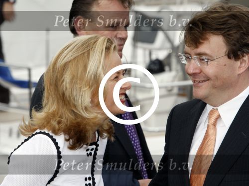 Makkum en Franeker30 april 2008
Koninginnedag 2008 met Koningin Beatrix Prins Willem Alexander Friso Constantijn Maurits Floris Pieter Christiaan Pieter v Vollenhoven en de prinsessen Maxima Laurentien Mabel Aimee Anita Margriet en Marilene.
Peter Smulders bv