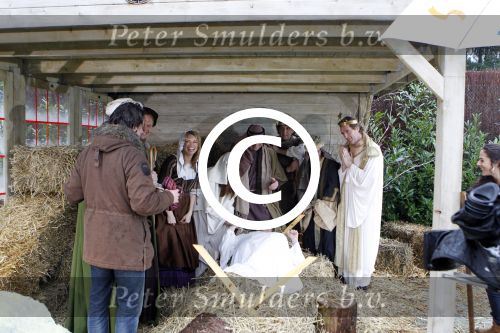 Eemnes 16 december 2011
Opnames voor kerstfilmpje van koffietijd met oa Quinty Trustfull Casper Burgi Pernille la Lau Bastiaan v Schaijk Martin gaus Lodewijk Hoekstra Job Nievaart Martin en edwin Smulders .
Peter Smulders bv