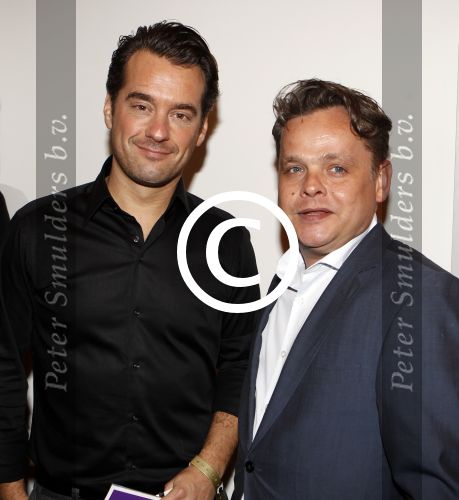 Amsterdam 16 januari 2011
Premiere next to normal in het nieuwe de la mar theater. Rik v d Westelaken met een vriend
Peter Smulders bv