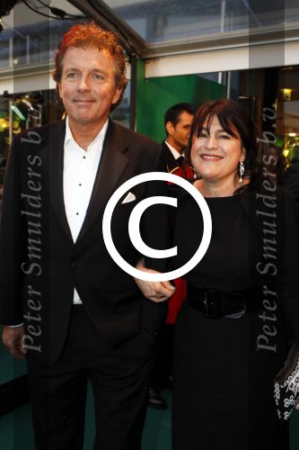 Scheveningen 6 november 2011
Premiere Wicked in het circustheater.
Robert ten Brink met echtgenote
Peter Smulders bv
