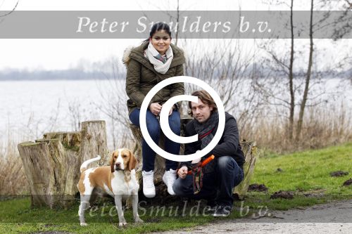 Vinkeveen 25 januari 2012
Roxeanne Hazes en haar vriend Nick laten samen hun hond uit.
Peter Smulders bv