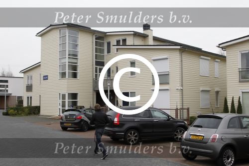 Vinkeveen 25 januari 2012
Roxeanne Hazes en haar vriend Nick laten samen hun hond uit.
Peter Smulders bv