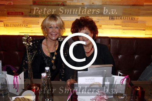 Amsterdam 23 januari 2012
Lunch van Nannic bij restaurant Roots. Sheila de Vries en Imca Marina
Peter Smulders bv