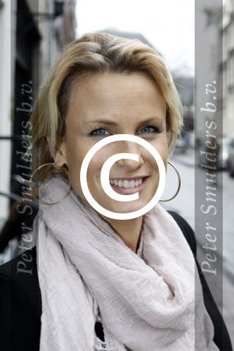 Amsterdam 26 januari 2012
Patty Brard Anouk Smulders en Sjimmy Bruijninckx op straat.
Peter Smulders bv