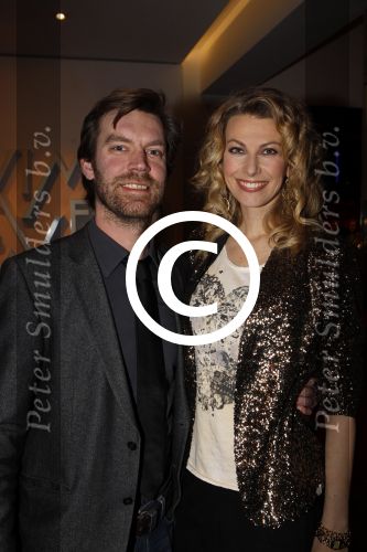 Amsterdam 16 januari 2011
Premiere next to normal in het nieuwe de la mar theater. Susan Smit met vriend
Peter Smulders bv