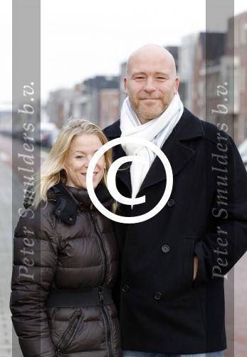 Almere 28 januari 2012
Suus Ruis met vriend en zoontje op straat.
Peter Smulders bv