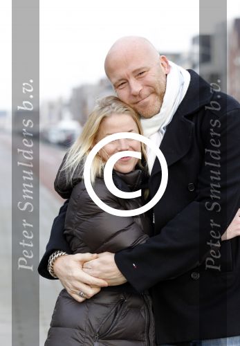 Almere 28 januari 2012
Suus Ruis met vriend en zoontje op straat.
Peter Smulders bv