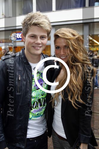 Amsterdam 21 januari 2012
Premiere de muppets in Tuschinski. Tim Douwsma en Samantha Klipper van Djumbo
Peter Smulders bv