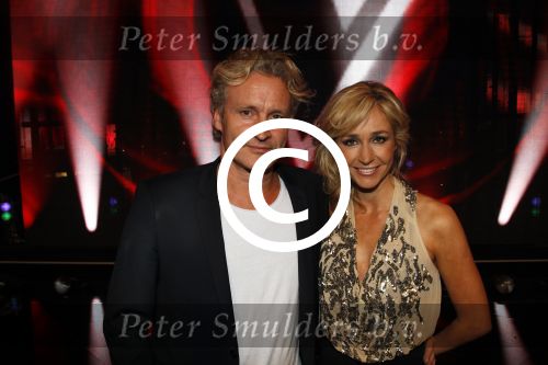 Hilversum 20 januari 2012
Iris Kroes wint de finale van the voice of holland in studio 22. Wendy v Dijk en Erland Galjaard
Peter Smulders bv