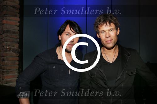 Hilversum 14 februari 2013
Presentatie nieuwe sbs6 programma Nederland Muziekland in de wisseloord studio.\'s in hilversum. 3J\'s
Peter Smulders bv