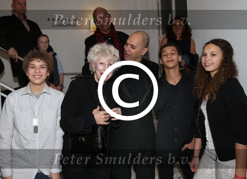 Utrecht, 22 Januari 2013 Premiere Paul Groot en Sanne Walles de Vries voor een hommage aan Adele Bloemendaal
Adele Bloemendaal met haar familie
Foto Peter Smulders BV