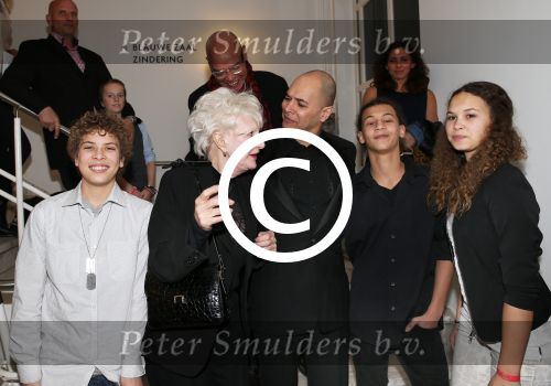 Utrecht, 22 Januari 2013 Premiere Paul Groot en Sanne Walles de Vries voor een hommage aan Adele Bloemendaal
Adele Bloemendaal met haar familie
Foto Peter Smulders BV