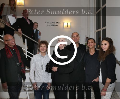 Utrecht, 22 Januari 2013 Premiere Paul Groot en Sanne Walles de Vries voor een hommage aan Adele Bloemendaal
Adele Bloemendaal met haar familie
Foto Peter Smulders BV