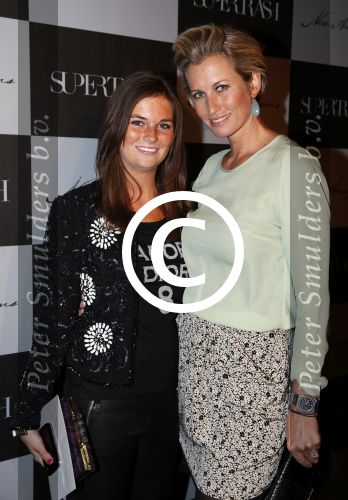 Amsterdam 26 januari 2013
Modeshow supertrash in manege bij het vondelpark. Anouk Smulders met stylist Manon
Peter Smulders bv