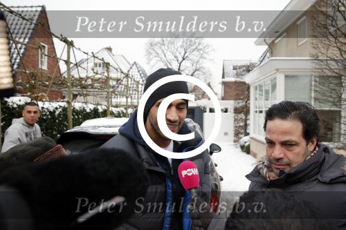 Amsterdam 22 januari 2013
Estelle Cruijff en twee vrienden hebben Badr Hari opgehaald nadat hij vrijgelaten is uit de gevangenis. Bij hun huis stond veel pers te wachten.
Peter Smulders bv