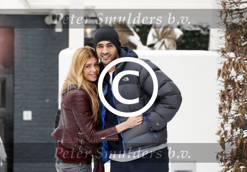 Amsterdam 22 januari 2013
Estelle Cruijff en twee vrienden hebben Badr Hari opgehaald nadat hij vrijgelaten is uit de gevangenis. Bij hun huis stond veel pers te wachten.
Peter Smulders bv