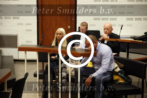 Den Haag 28 januari 2013
Rechtszaak Barbie (Samantha de Jong) en Michael v d Plas ivm vechtpartijen.
Peter Smulders bv